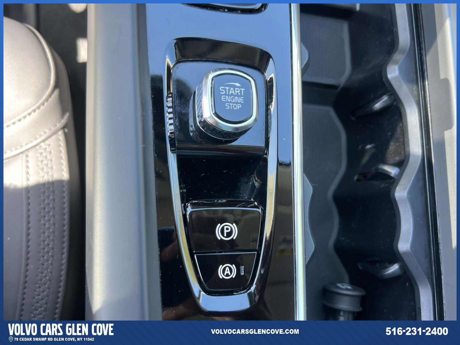 Used 2026 Volvo XC60 B5 Plus AWD/4WD image 31
