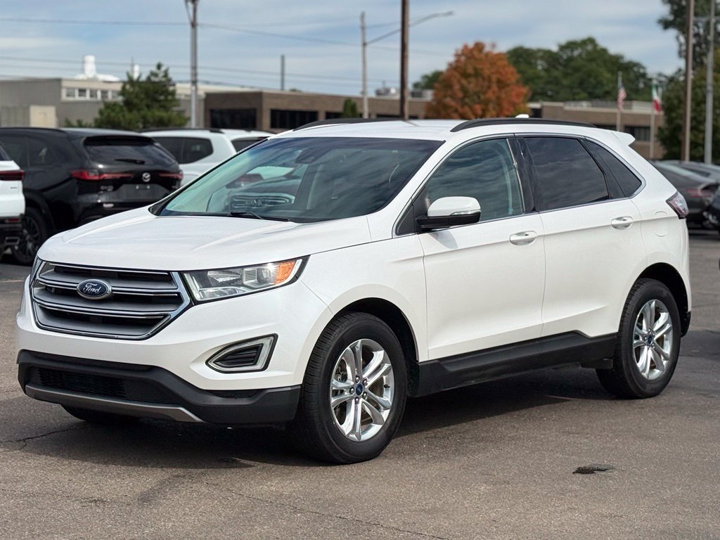 Certified 2018 Ford Edge SEL w/ Equipment Group 201A AWD/4WD image 38