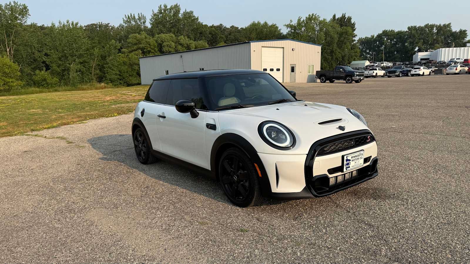Used 2024 MINI Cooper S FWD image 2