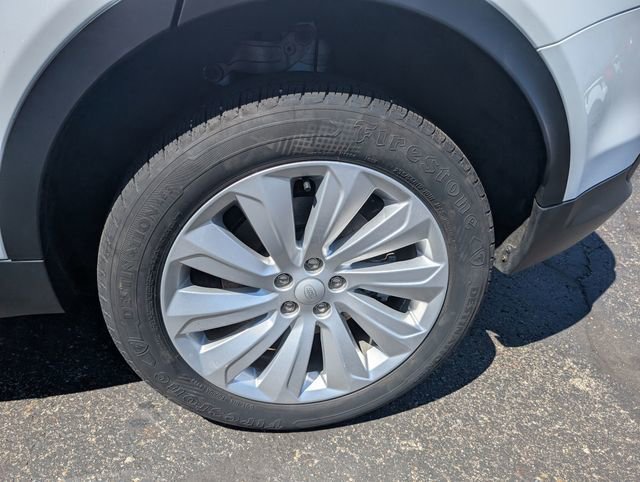 Used 2023 Land Rover Discovery Sport SE image 22