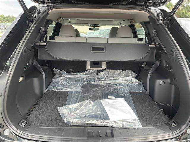 New 2025 Mitsubishi Outlander AWD image 13