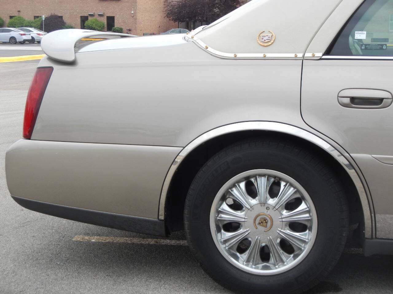 Used 2002 Cadillac De Ville FWD image 22
