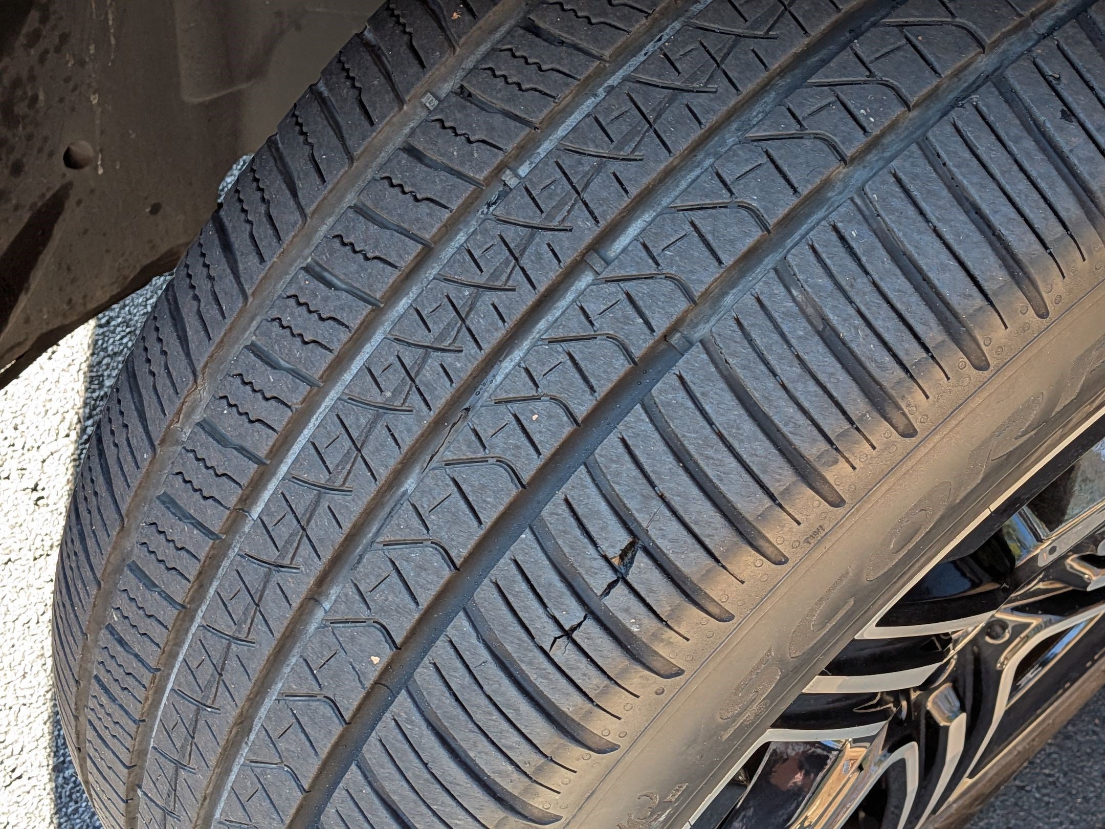 Certified 2024 Mercedes-Benz GLE 450 4MATIC image 12