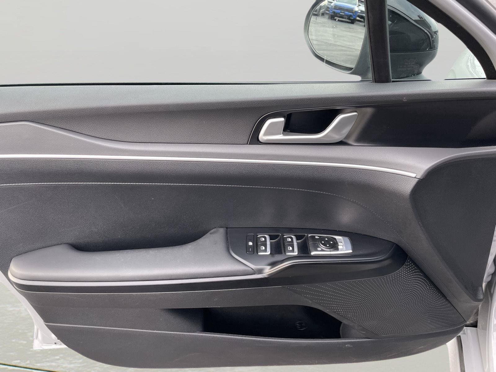 Used 2024 Kia K5 GT-Line FWD image 21