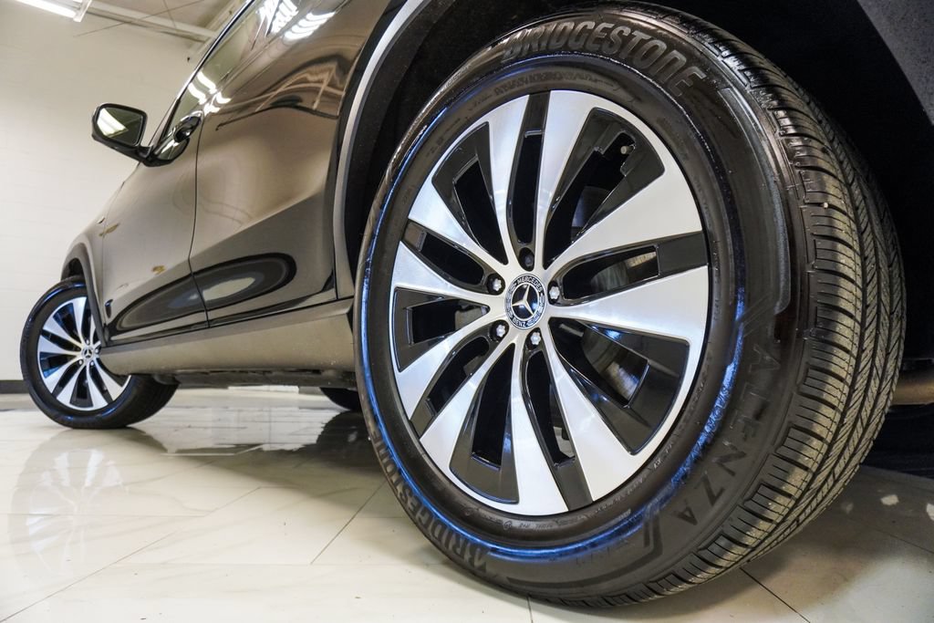 Used 2025 Mercedes-Benz GLE 450e 4MATIC image 38