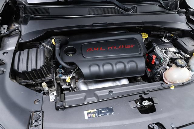Used 2022 Jeep Compass Latitude AWD/4WD image 32