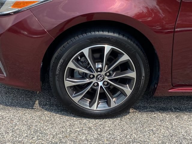 Used 2016 Toyota Avalon XLE FWD image 11