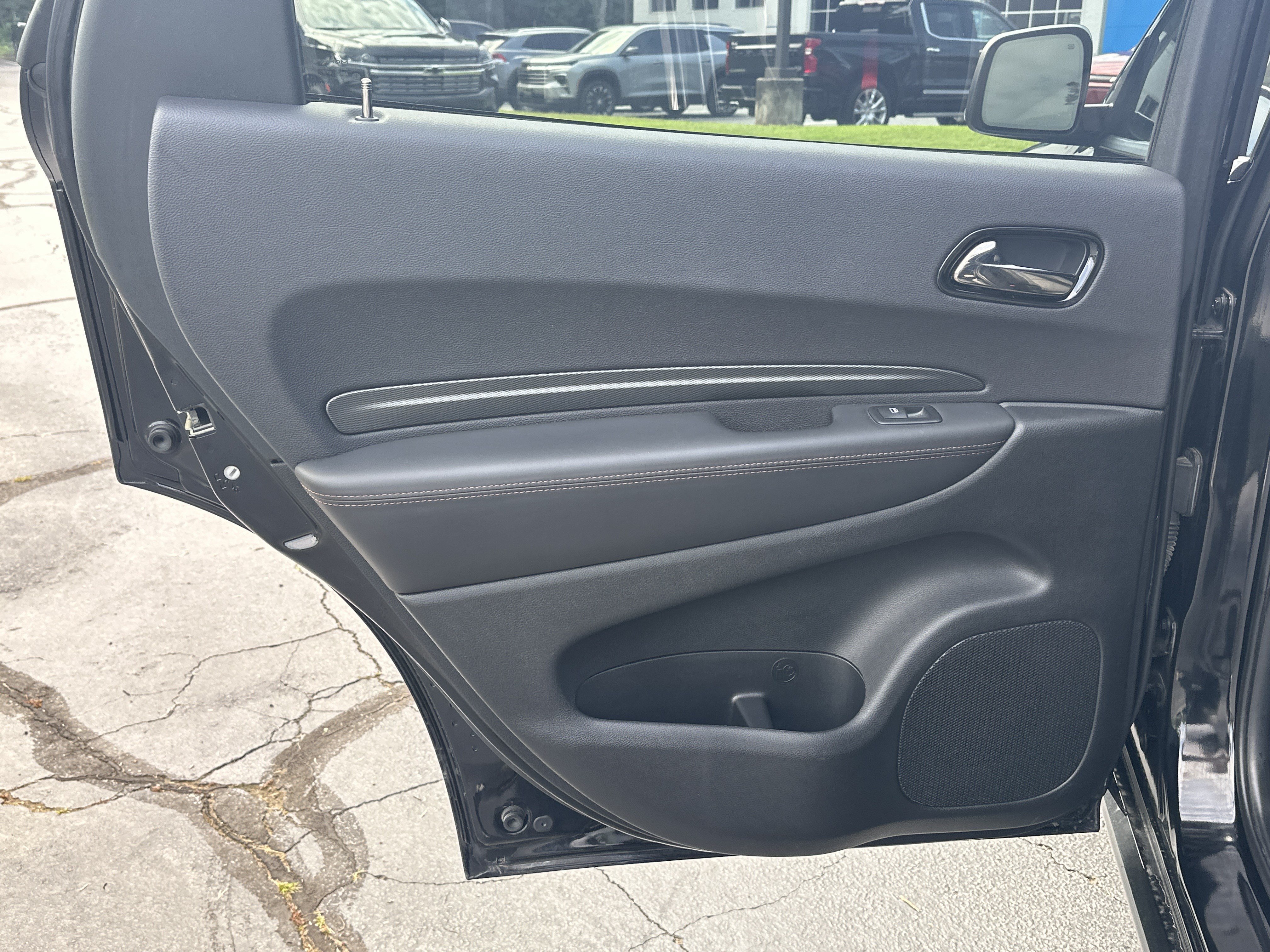 Used 2021 Dodge Durango R/T w/ Blacktop Package AWD/4WD image 15