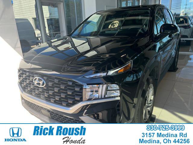 Used 2023 Hyundai Santa Fe SE image 1