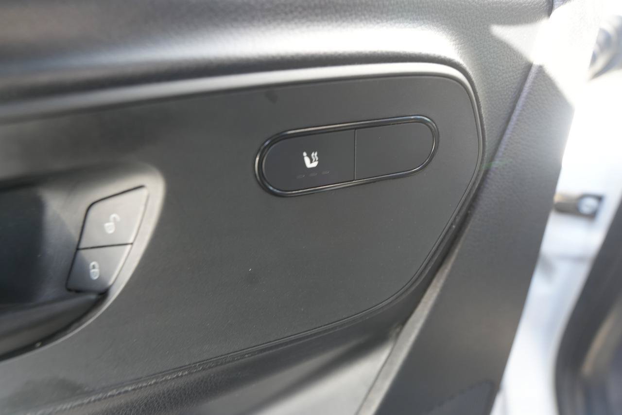 Used 2024 Mercedes-Benz Sprinter 2500 image 27