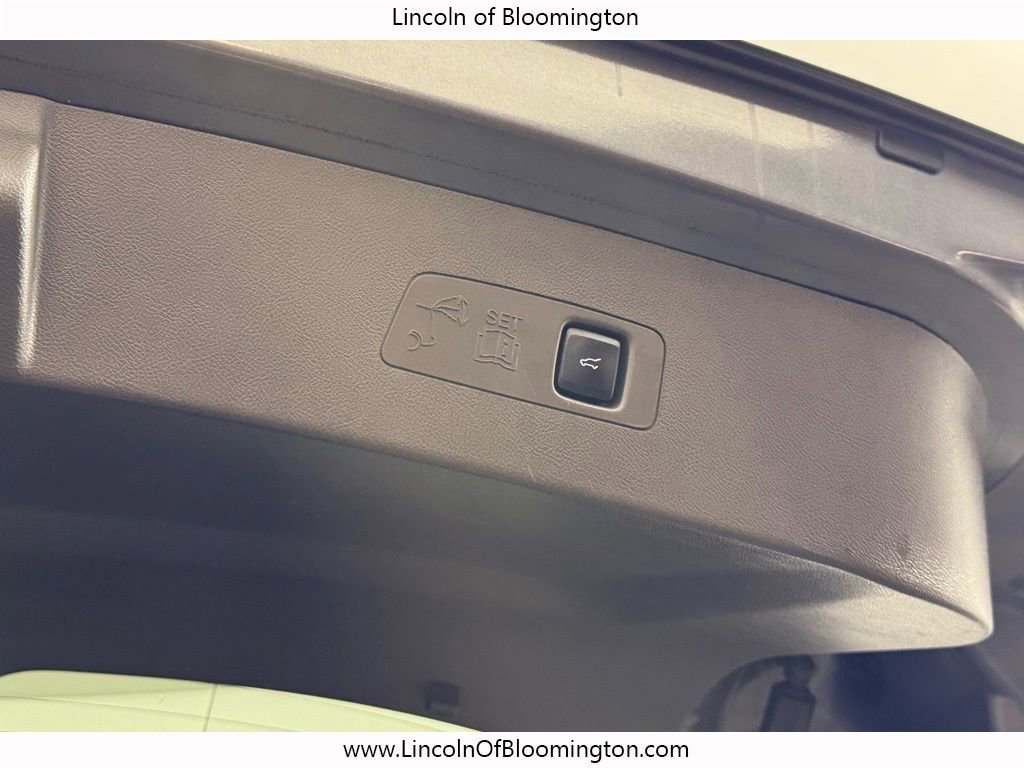 Certified 2022 Lincoln Corsair Reserve w/ Equipment Group 201A image 63