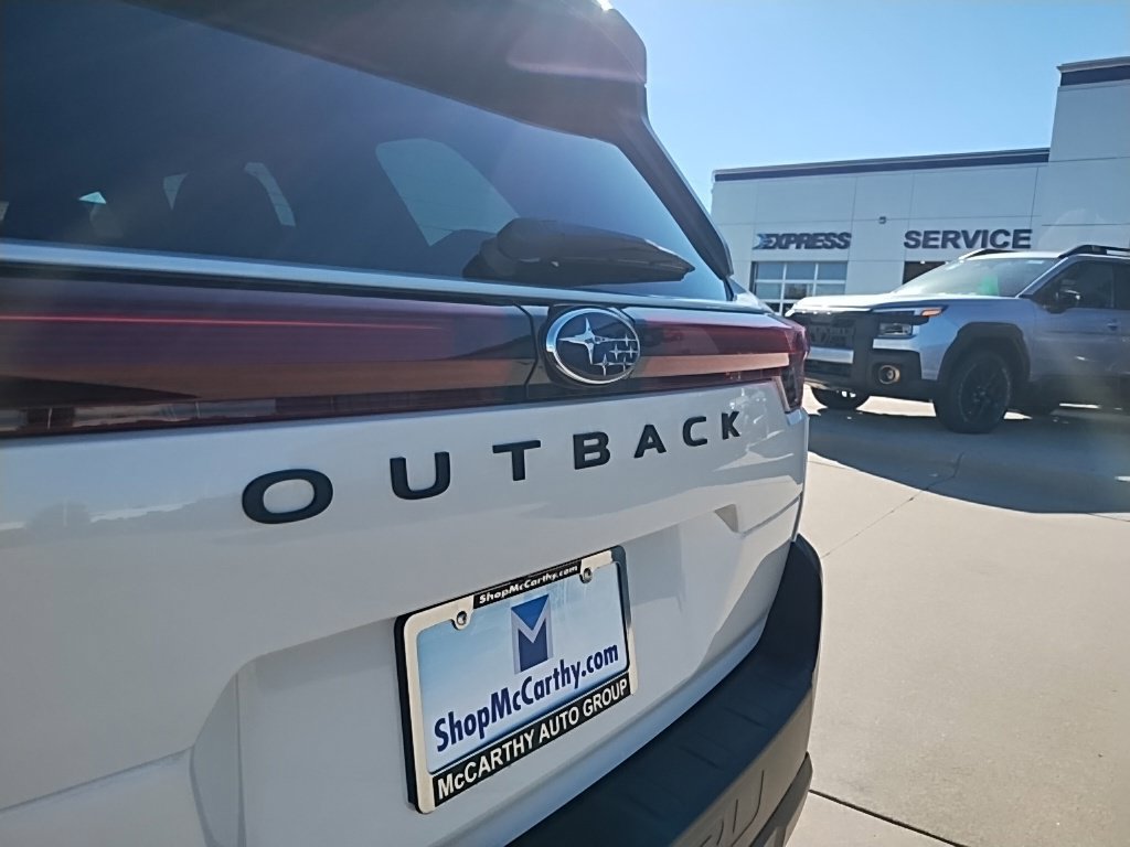 Used 2026 Subaru Outback Premium AWD/4WD image 10