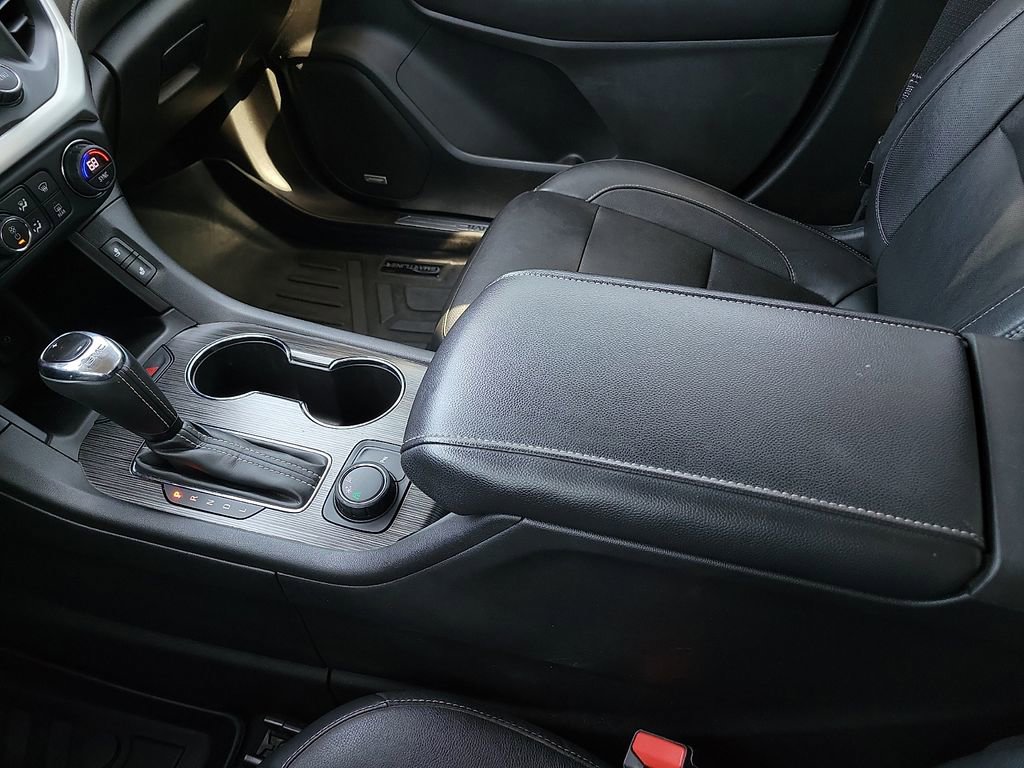 Used 2018 GMC Acadia SLT FWD image 20