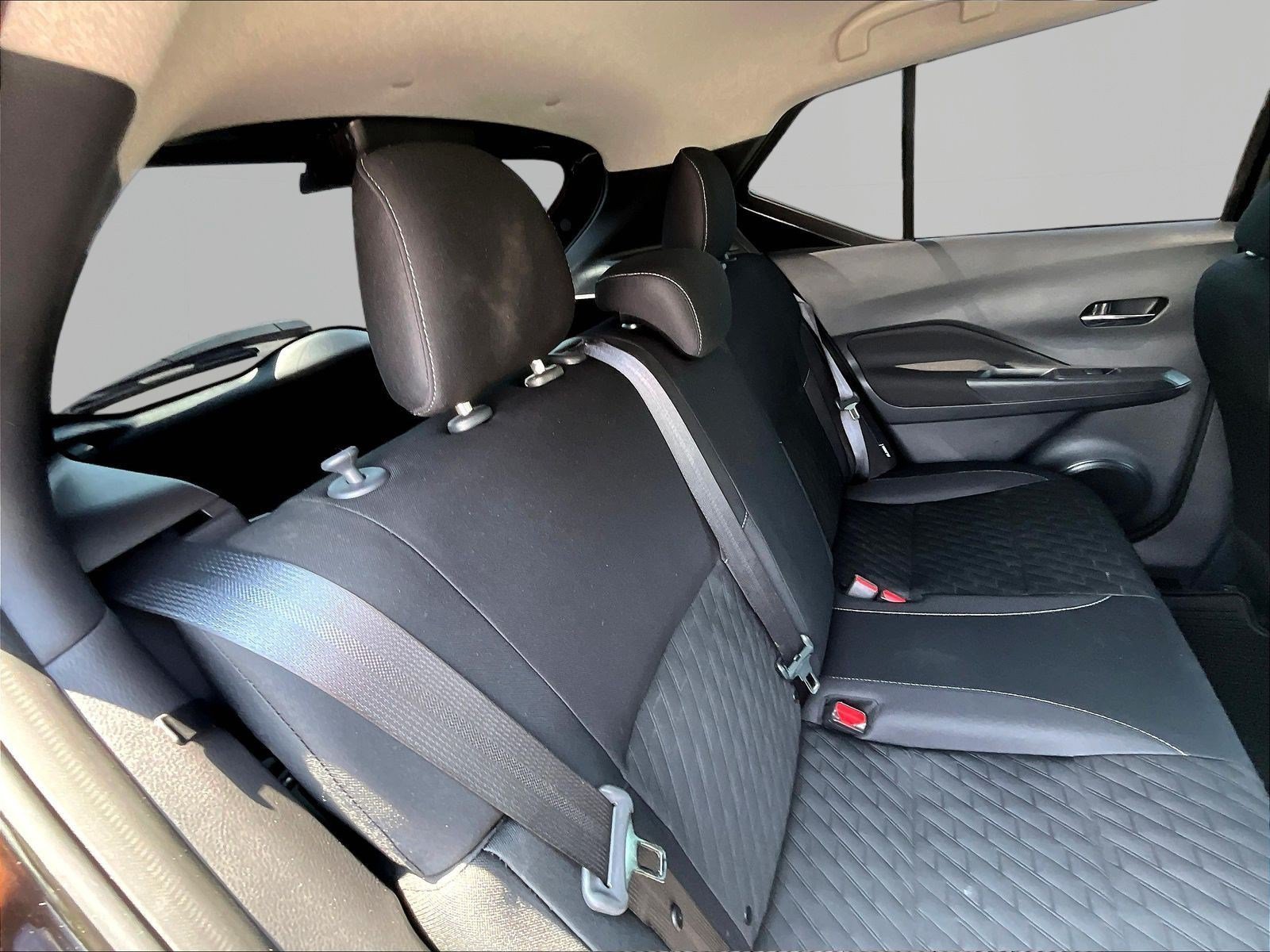 Used 2024 Nissan Kicks SV w/ Interior Electronics Package FWD image 25
