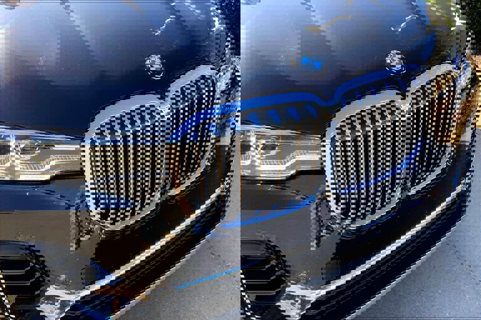 Used 2020 BMW X7 xDrive40i w/ Cold Weather Package image 28