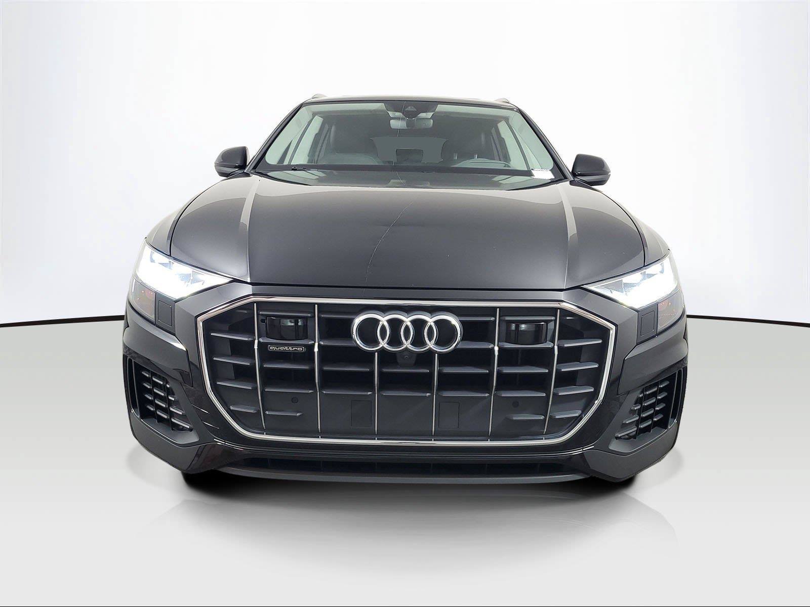 Used 2019 Audi Q8 Prestige AWD/4WD image 2