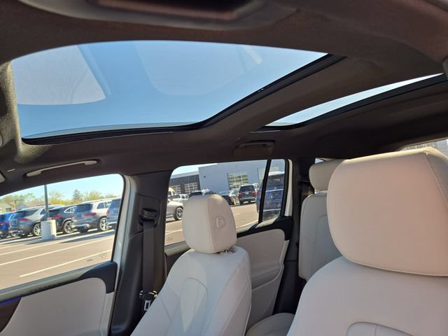 New 2026 Mercedes-Benz GLB 250 4MATIC image 26