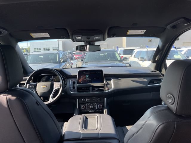Used 2022 Chevrolet Suburban LT AWD/4WD image 27