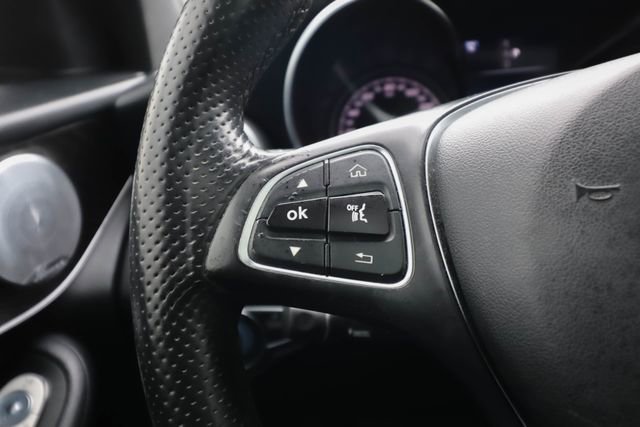 Used 2017 Mercedes-Benz GLC 300 4MATIC image 50