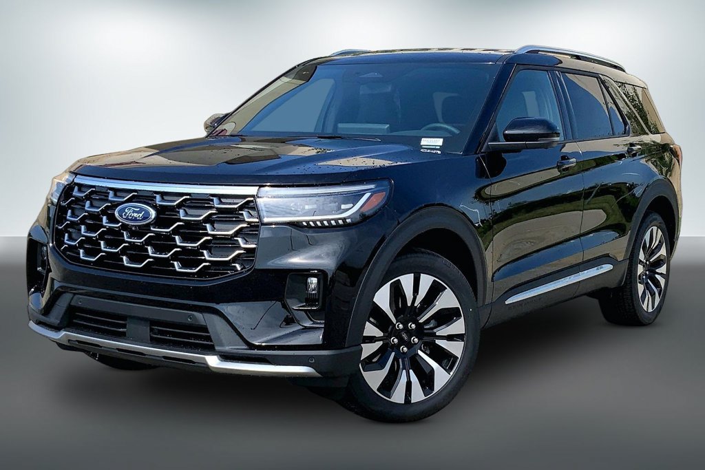 New 2026 Ford Explorer Platinum w/ LUX Leather Package AWD/4WD image 2