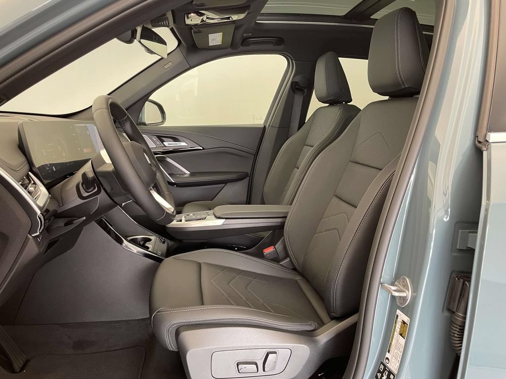 New 2027 BMW X1 xDrive28i AWD/4WD image 12
