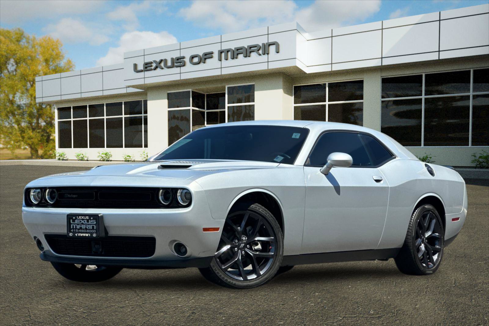 Used 2023 Dodge Challenger SXT w/ Plus Package RWD image 1