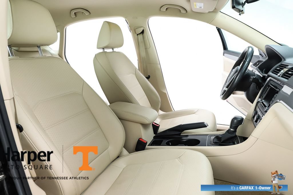 Used 2015 Volkswagen Passat 1.8T Limited Edition FWD image 70