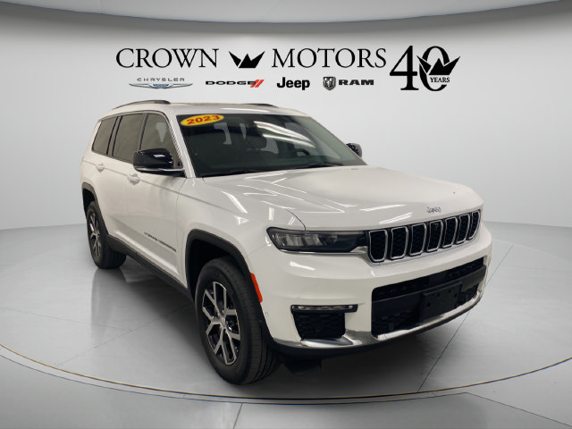 Used 2023 Jeep Grand Cherokee L Limited w/ Luxury Tech Group II AWD/4WD image 9