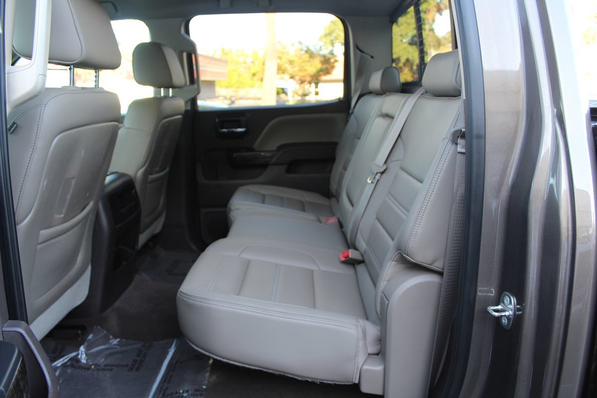 Used 2015 GMC Sierra 3500 Denali w/ Duramax Plus Package AWD/4WD image 26