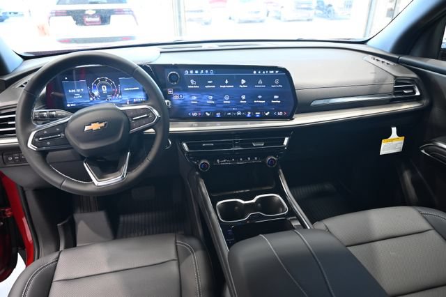 New 2027 Chevrolet Traverse LT w/ Driver Confidence Package FWD image 13