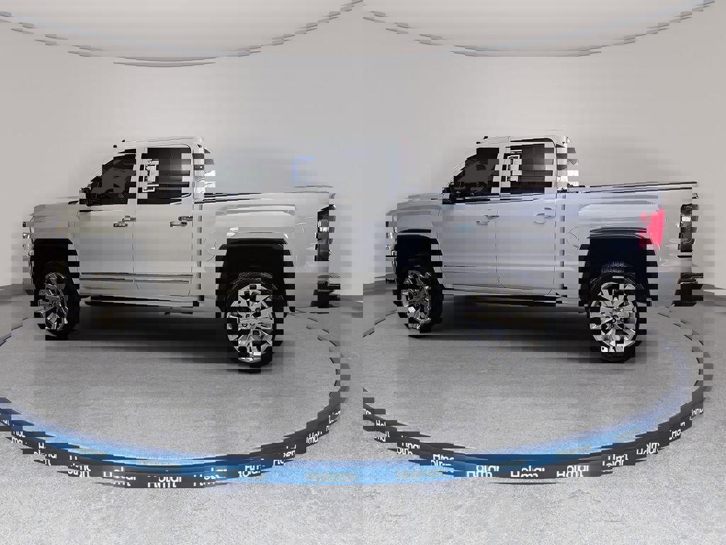 Used 2018 GMC Sierra 1500 SLT w/ Suspension Package, Off-Road image 9