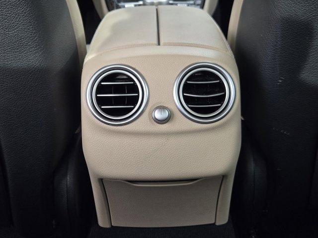 Used 2020 Mercedes-Benz C 300 Sedan image 30