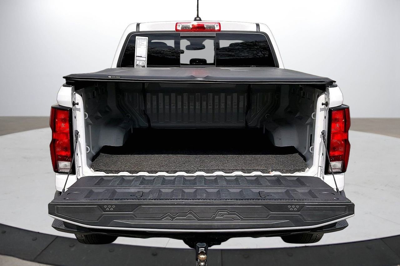 Used 2024 Chevrolet Colorado Trail Boss w/ Advanced Trailering Package image 26