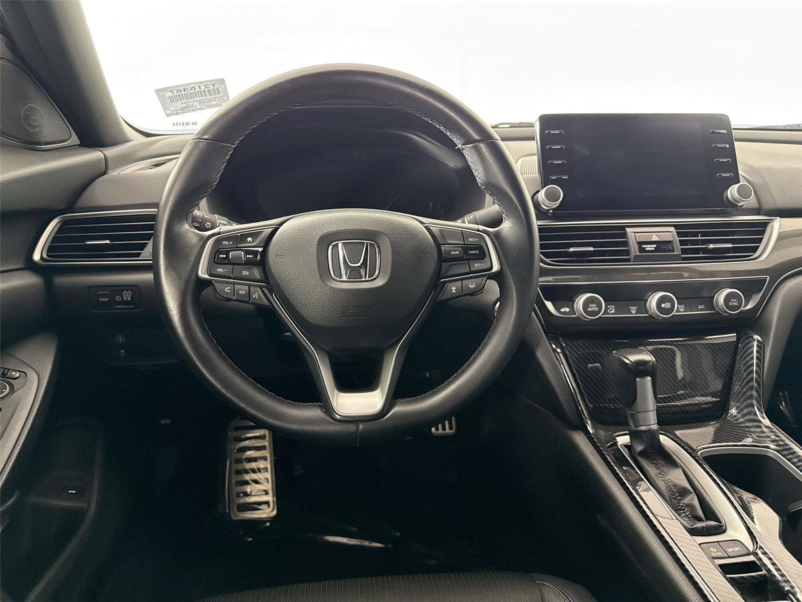 Used 2018 Honda Accord Sport image 29