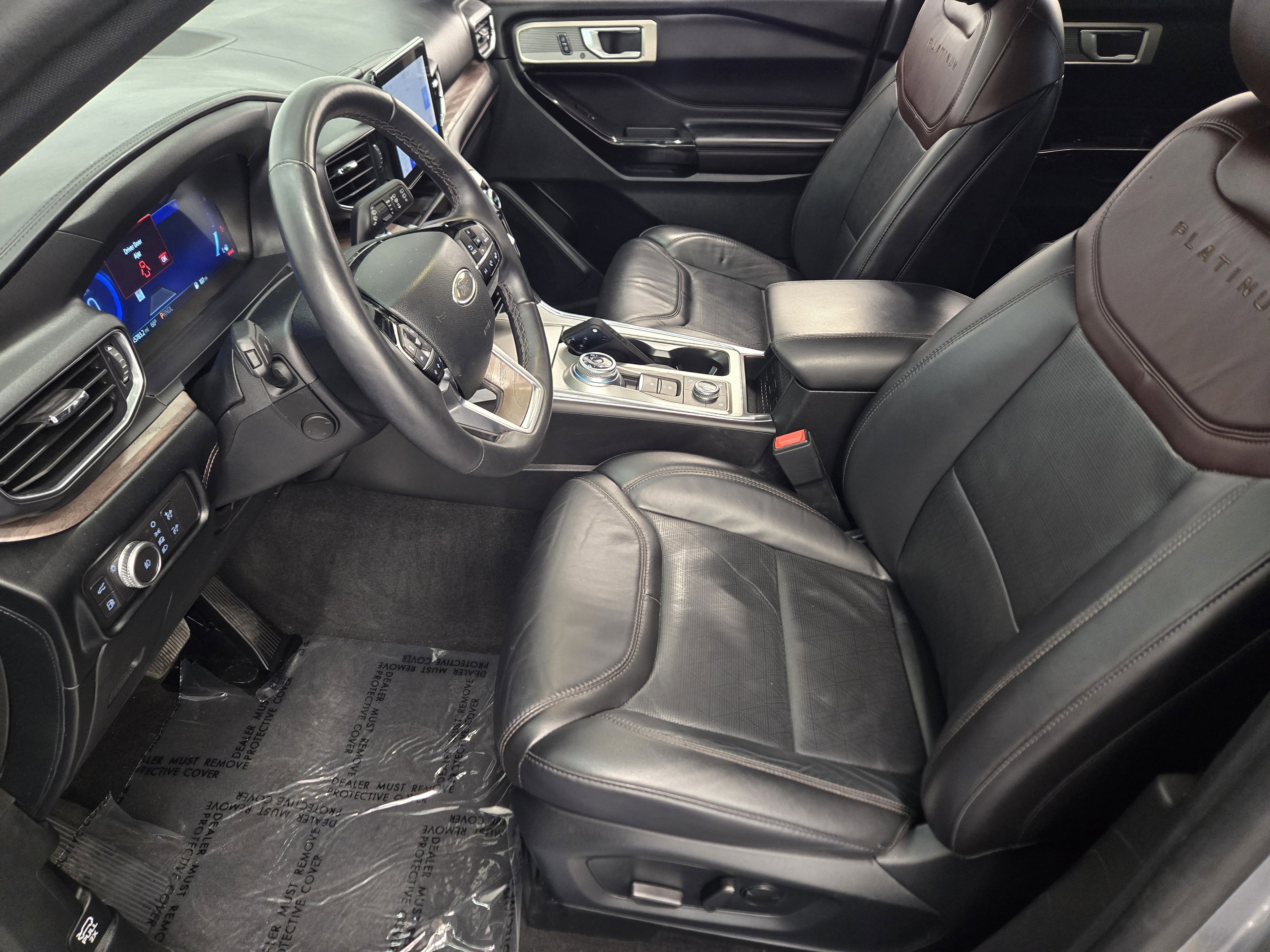 Used 2023 Ford Explorer Platinum AWD/4WD image 12