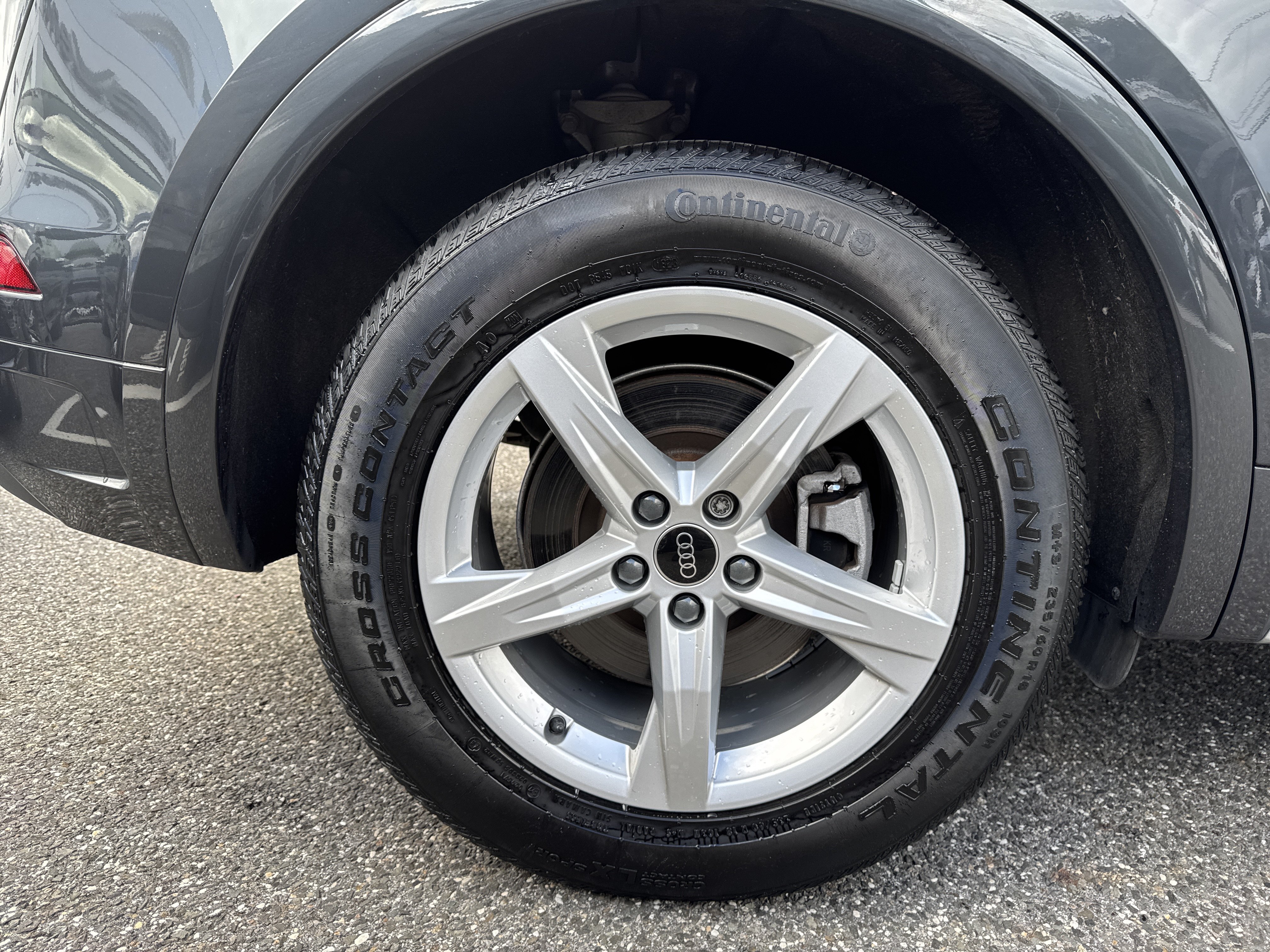 Certified 2023 Audi Q5 Premium AWD/4WD image 6