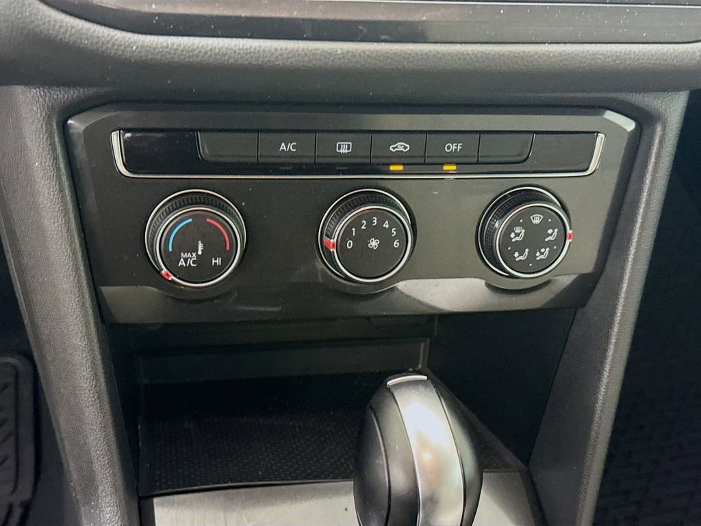 Used 2018 Volkswagen Tiguan S FWD image 15