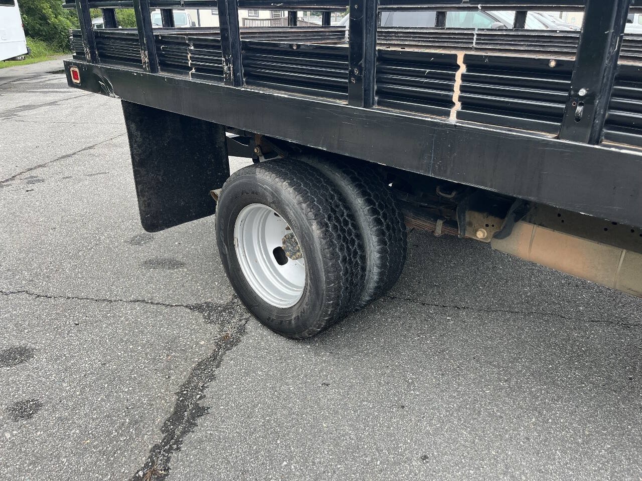 Used 2015 Ford F350 XL w/ Trailer Tow Package RWD image 16