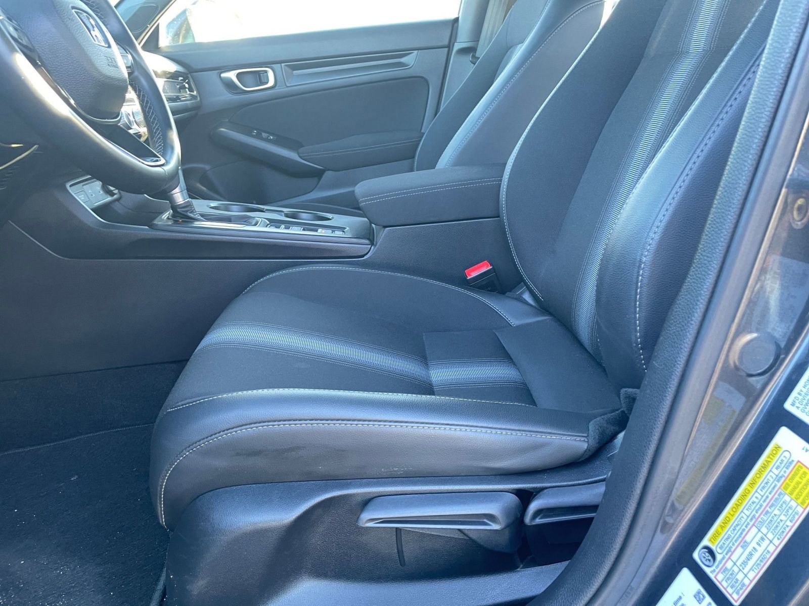 Used 2025 Honda Civic Sport image 27