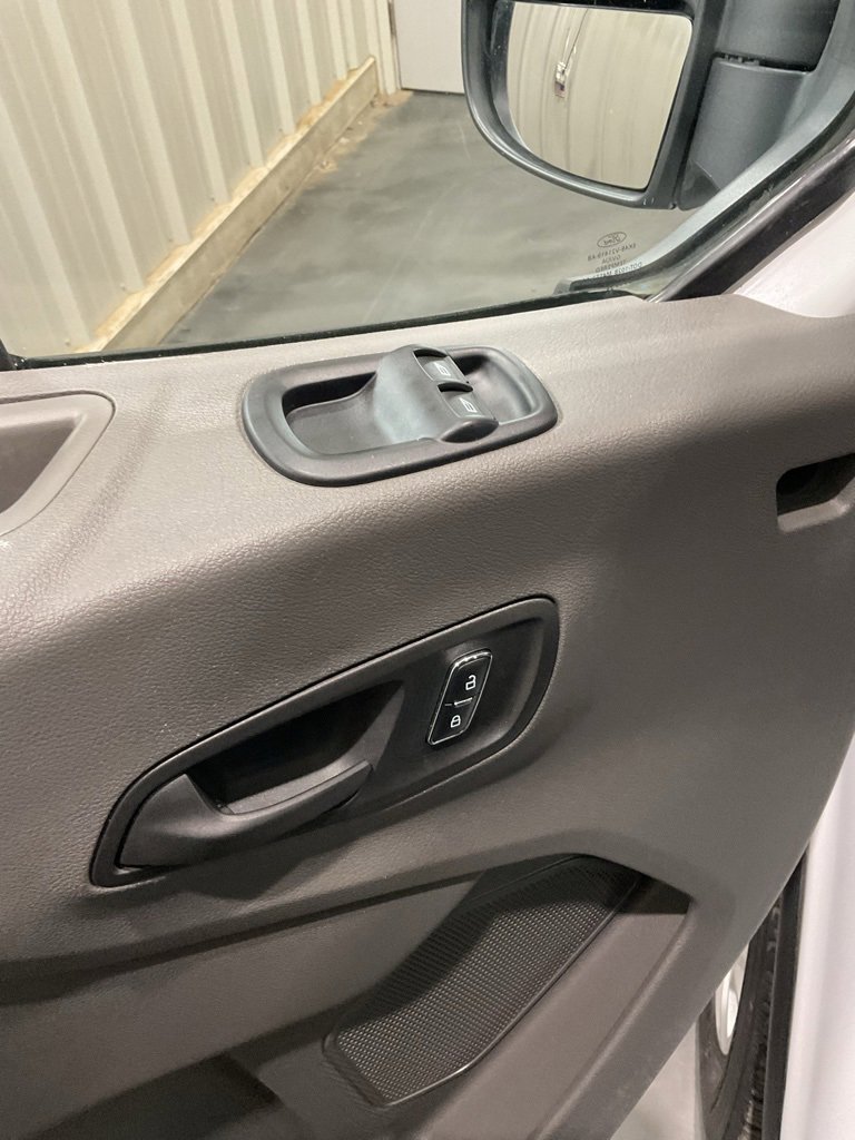 Used 2024 Ford Transit 250 Low Roof w/ Exterior Upgrade Package image 7