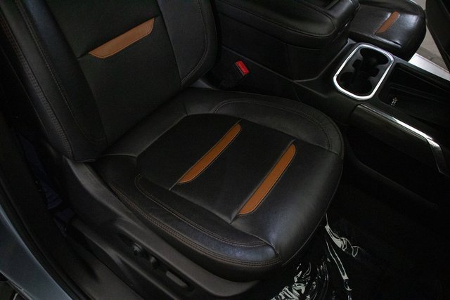 Used 2022 GMC Sierra 1500 AT4 w/ AT4 Premium Package image 18