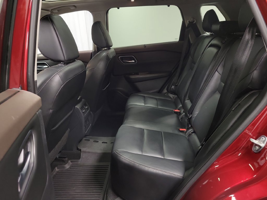 Used 2021 Nissan Rogue SL AWD/4WD image 28