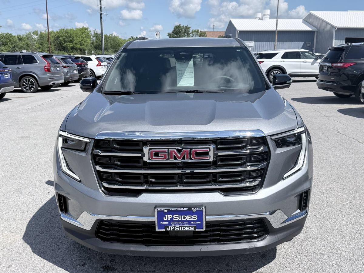 Used 2025 GMC Acadia Elevation AWD/4WD image 2