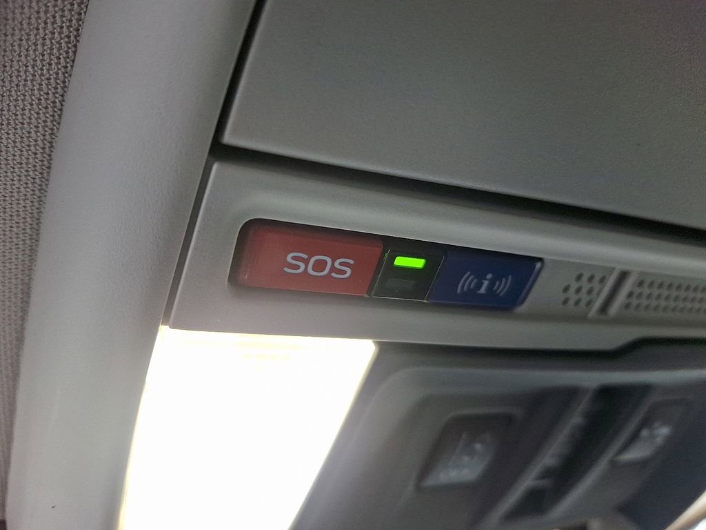 Used 2023 Subaru Forester Limited image 21