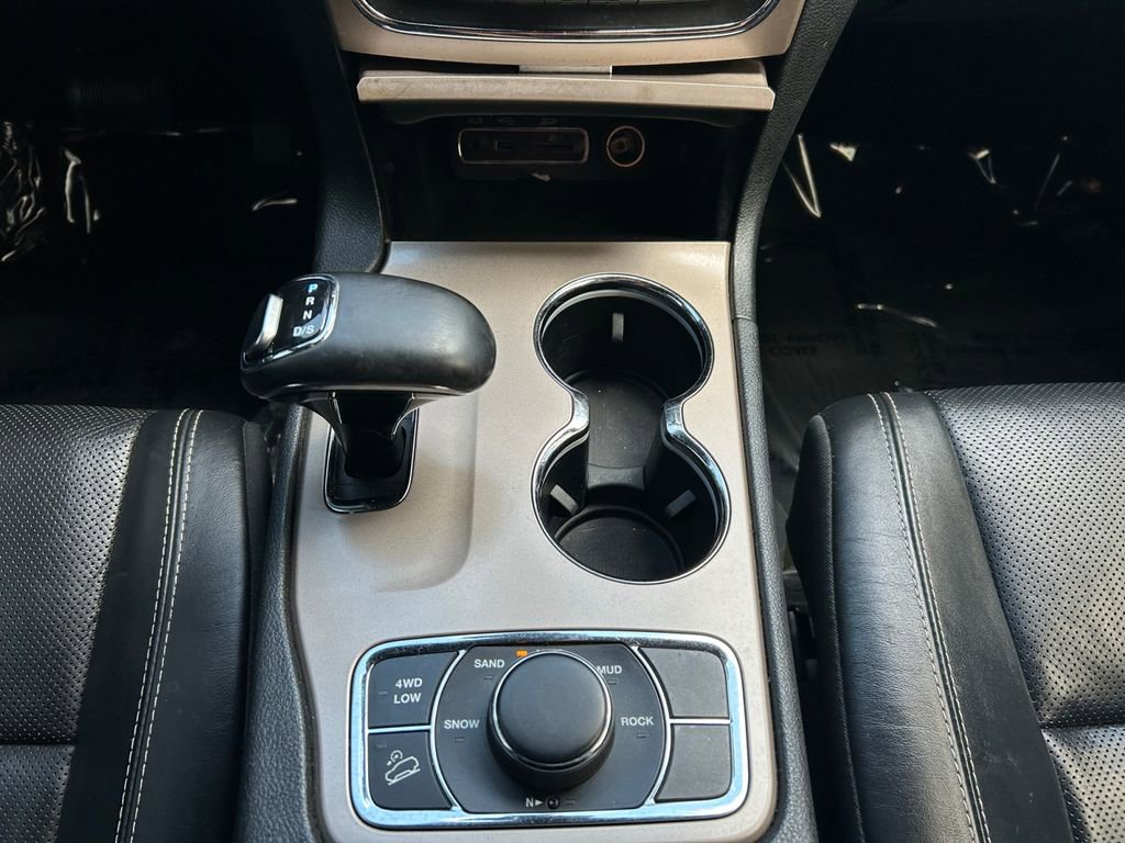 Used 2015 Jeep Grand Cherokee Limited w/ Luxury Group II AWD/4WD image 13