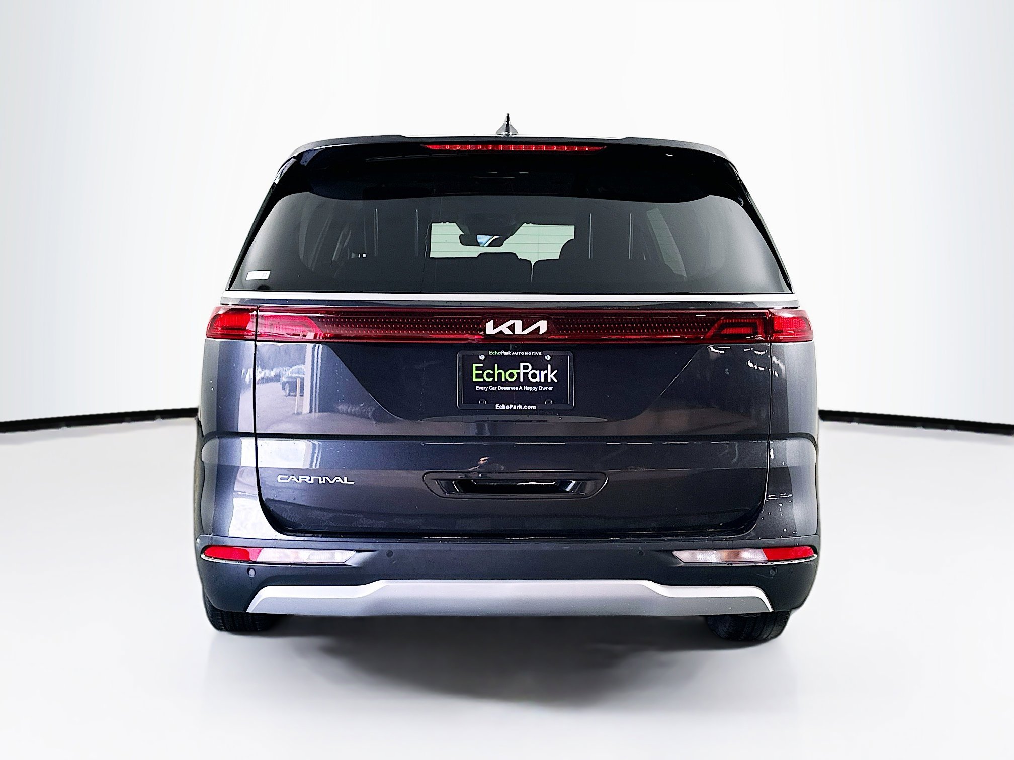 Used 2024 Kia Carnival LX image 7