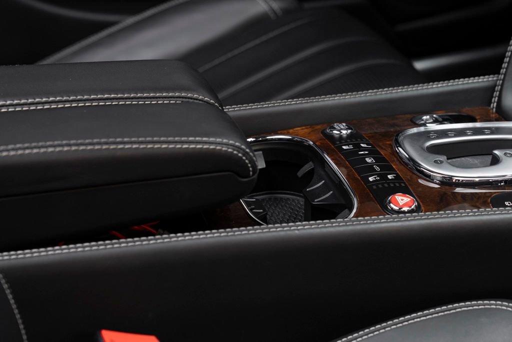Used 2014 Bentley Flying Spur W12 AWD/4WD image 43