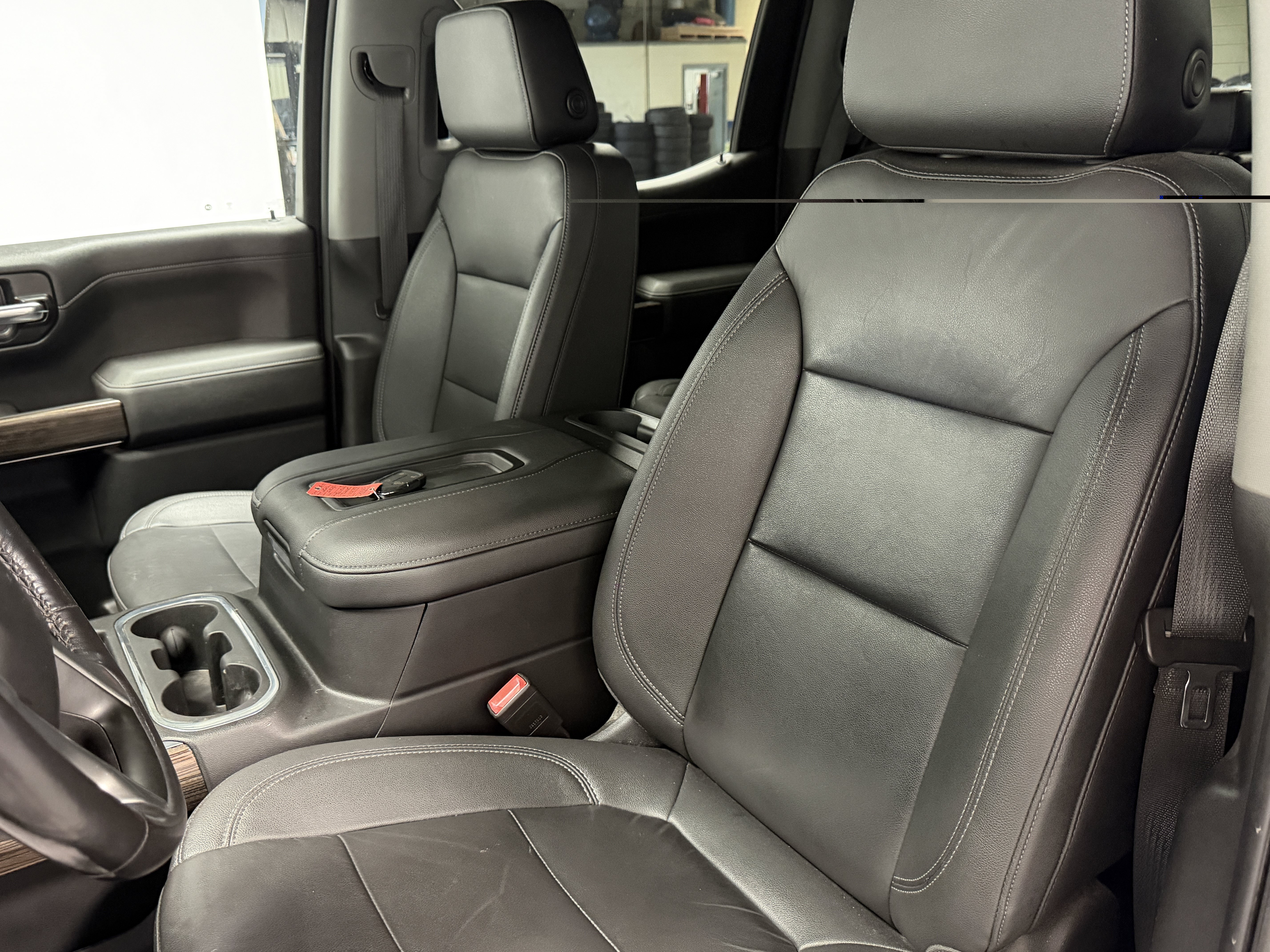 Used 2021 Chevrolet Silverado 1500 RST w/ Convenience Package II AWD/4WD image 18