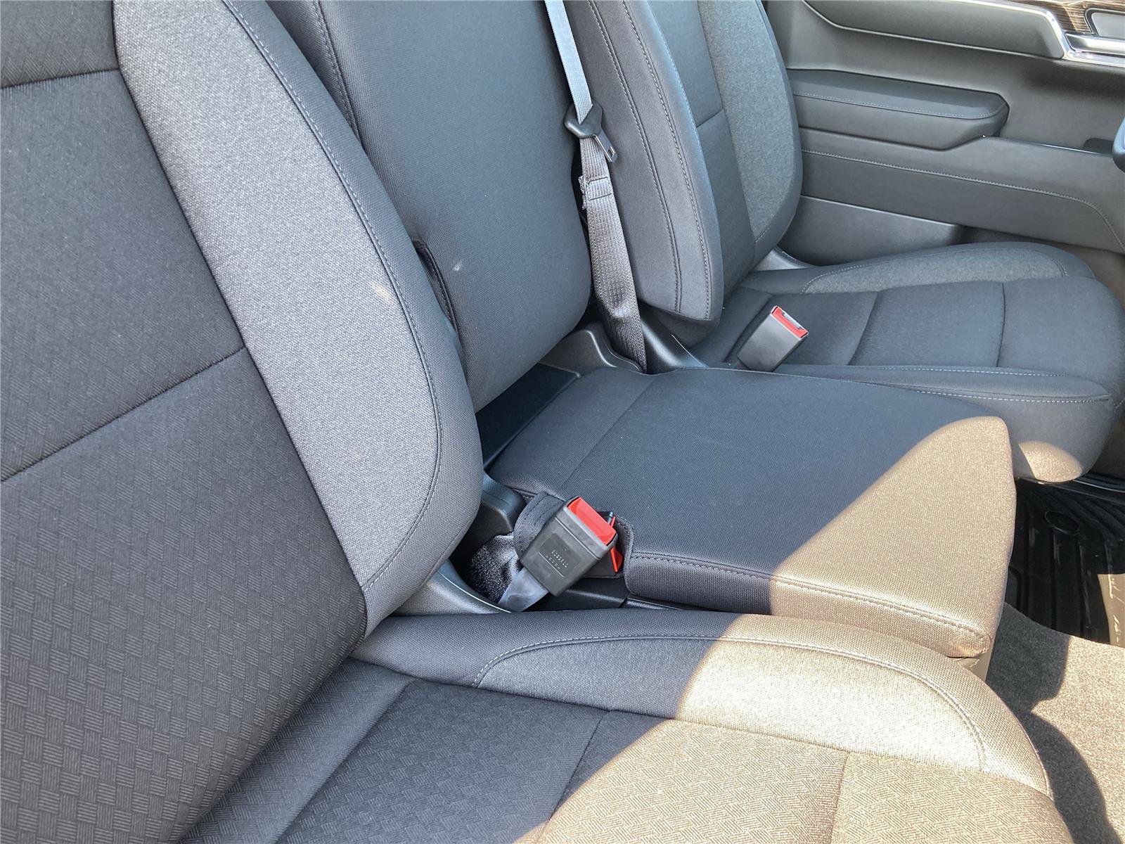 New 2026 GMC Sierra 1500 Elevation image 30