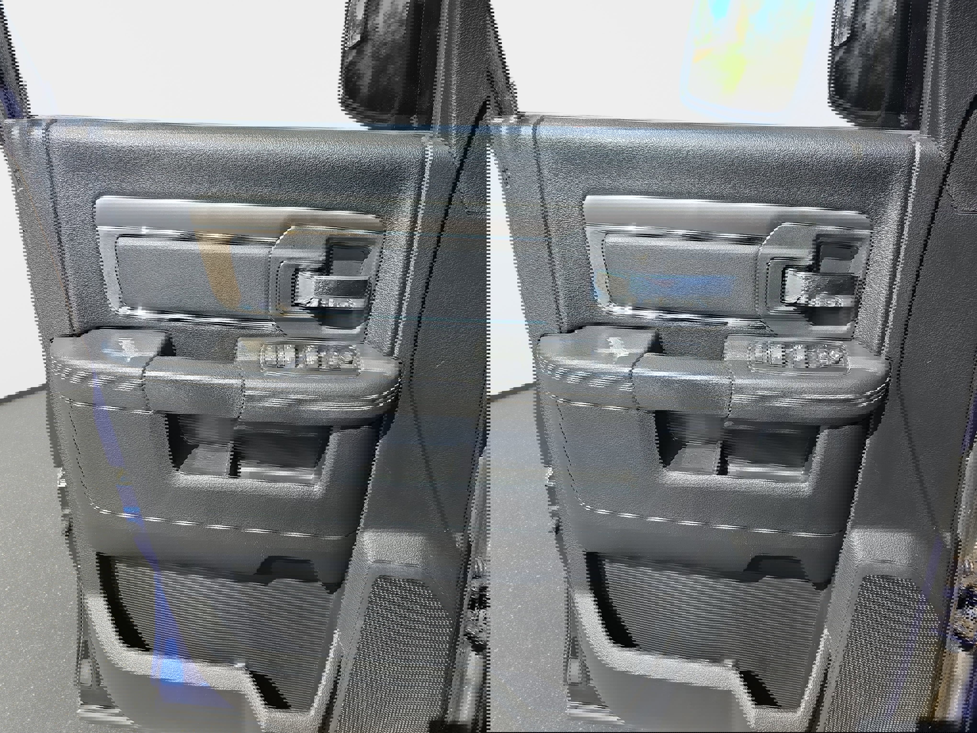 Used 2015 RAM 1500 Sport w/ Convenience Group image 23